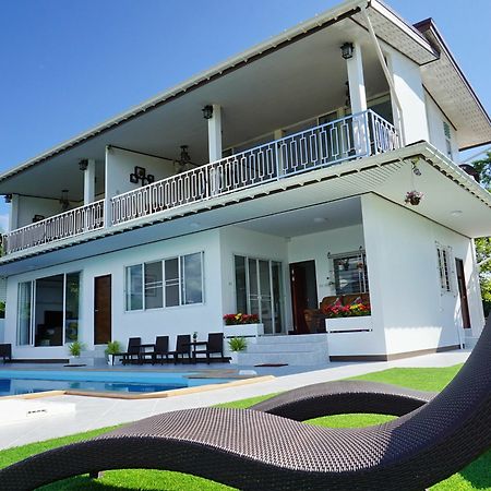 C View Home Pua Bagian luar foto